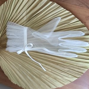 Bhldn tule  pleated gloves